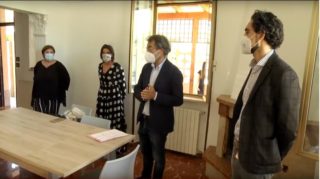 Pescara, un immobile confiscato alla criminalità è la nuova casa di quattro senzatetto