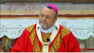 “La misericordia di Dio passa anche dalla comunità ferita dal Covid-19”