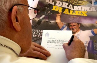 Il Papa scrive ad Alex Zanardi