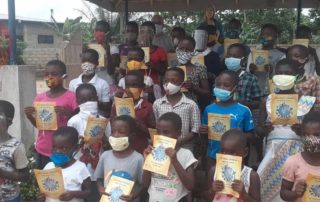 Oggi un milione di bambini prega il Rosario per la pace e la fine della pandemia