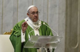 “I poveri ci garantiscono una rendita eterna, arricchendoci nell’amore”