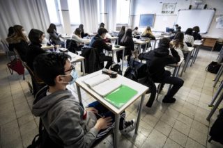 Scuola in presenza: “Più importante nelle aree rurali dove 1 famiglia su 3 non ha connessione a banda larga”