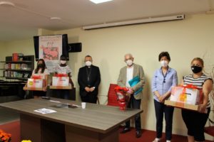 L’Ail dona computer e stampanti a 4 famiglie bisognose pescaresi