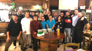 20 famiglie svantaggiate pescaresi ospiti a cena nel Parco Villa De Riseis