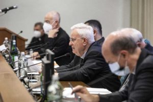 No green pass, Cei: “Comportamenti lontani da Vangelo e Costituzione”