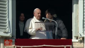 “Stando con Gesù diventiamo veri”