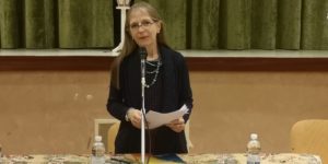 Insegnamento: “Lavoro pieno di senso, cambia le cose e i destini delle persone”