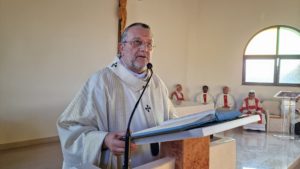 Nuova chiesa a Congiunti: “Nata per la fede. Così si risolvono i problemi”