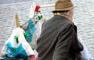 Caritas: “Se nasci povero in Italia, servono 5 generazioni per uscirne”