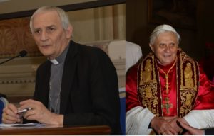 “In questo momento di prova, ci stringiamo attorno al Papa emerito”