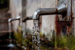 Acqua potabile: “2 miliardi di persone nel mondo non vi accedono”