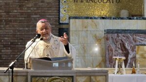 “Maria ci conduce ad aderire senza paura alla volontà del Signore”