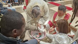 “Il nostro amore sia come quello di Gesù, fino al perdono di chi ci tradisce”