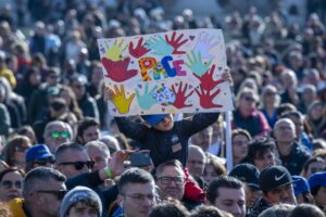 Governi e Unione europea: “Si pongano come interlocutori per la Pace”