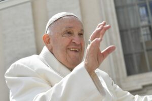 Parroci: “La Chiesa non andrebbe avanti senza il vostro servizio”