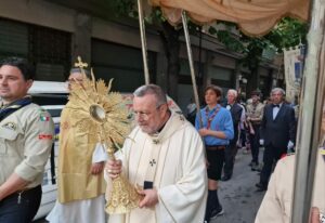 Fede: “Se non viviamo in amore e comunione, la gente non crede più”