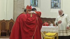 “Don Antonio e don Matteo, alzate la voce per difendere gli ultimi”