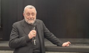 Sinodo: “È un lavoro in divenire. No a conclusioni affrettate”