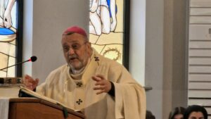 “Cercate il Signore per tutta la vita, anche quando sembra lontano”