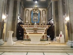 La lunga notte delle chiese… per ricantare cinque antifone del 1300