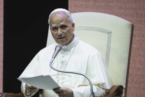 “Impariamo a discernere e a rifiutare ciò che ci allontana da Cristo”