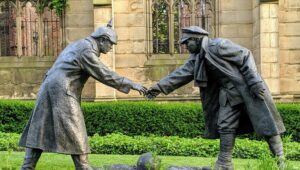 “Non c’è pace senza giustizia, non c’è giustizia senza perdono”